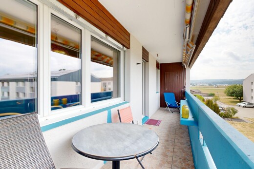 balkon mit balkon und from property