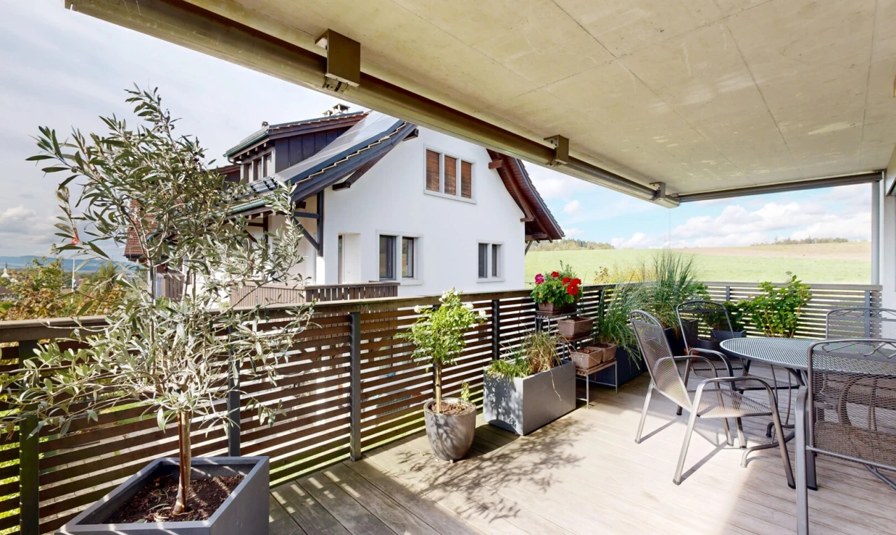 terrasse mit from property, essbereich im freien, und deck