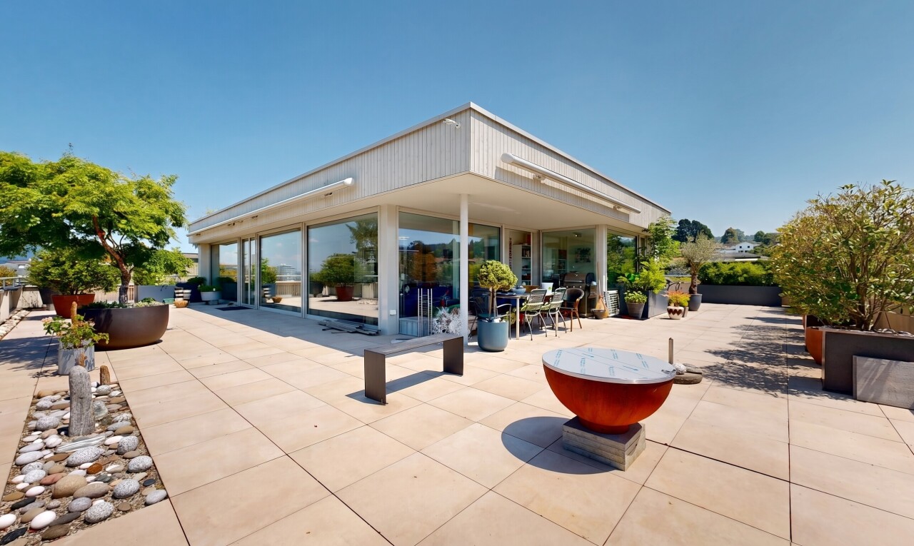 terrasse mit day time, terrasse, und from community