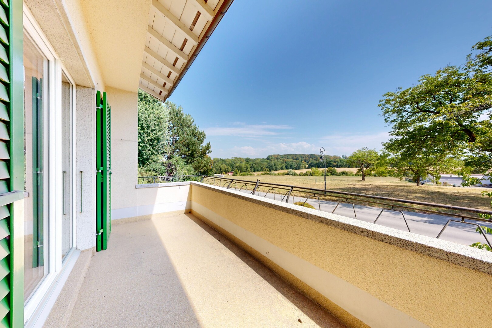 balcon avec balcon, view focus, from property, et day time