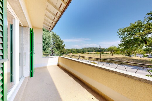 balcon avec balcon, view focus, from property, et day time