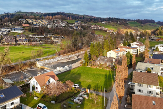 blick auf die berge mit overcast, residential view, und wohngebietblick
