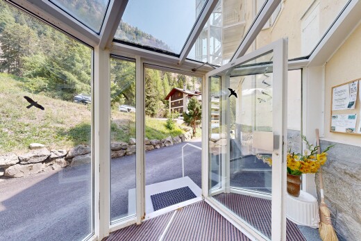 terrasse avec véranda et view focus