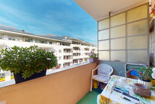 balcon avec balcon, from property, day time, et apartment complex view