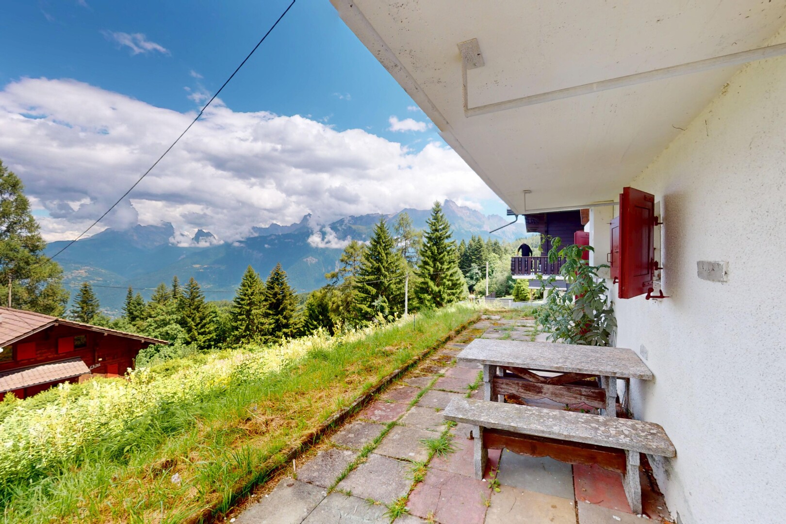 garten mit blick auf die berge, mountain view, day time, und from property