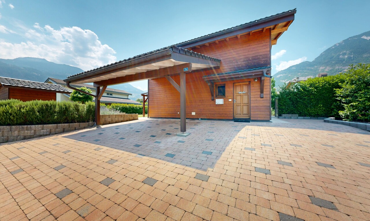 terrasse mit blick auf die berge, mountain view, day time, carport angeschlossen, und from property