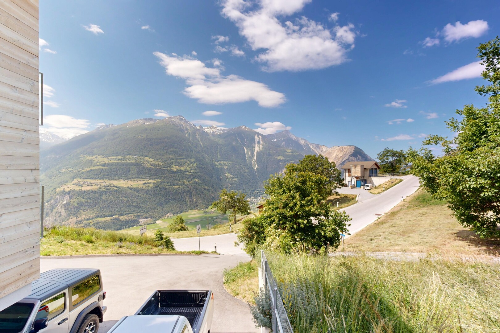 blick auf die berge mit day time, mountain view, blick auf die berge, und from property