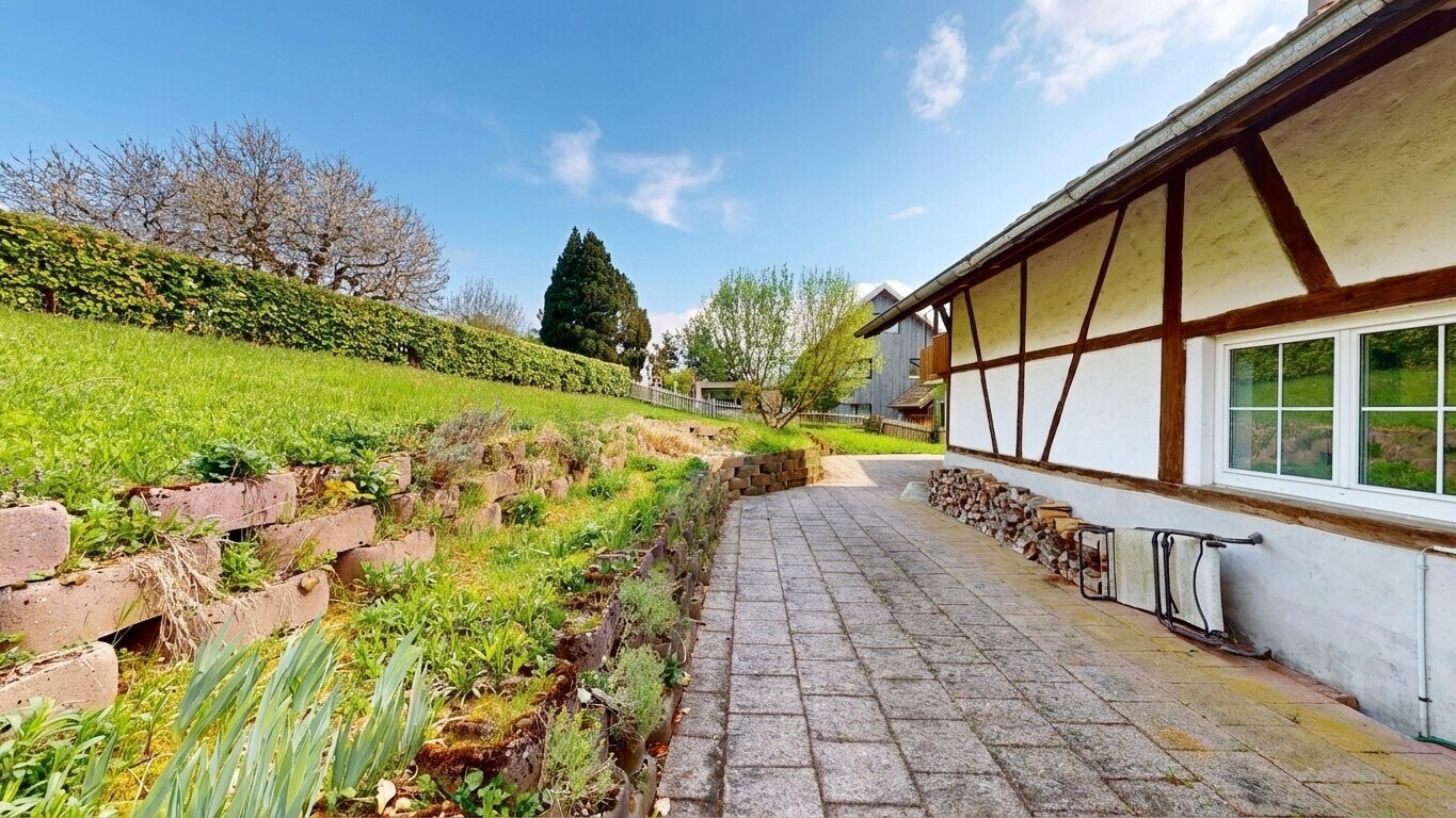 terrasse avec from property et day time