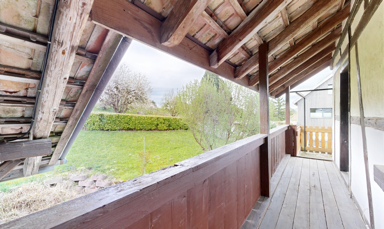 balcon avec from property, balcon, et overcast