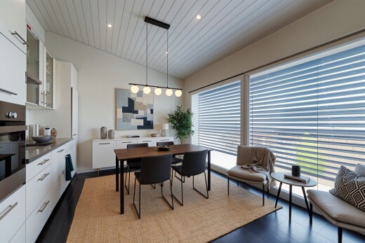 wohn- / esszimmer mit recessed lighting, einbauleuchten, natural light, natürliches licht, und drywall