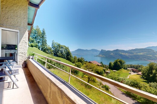 balkon mit mountain view, blick auf die berge, day time, balkon, und from property