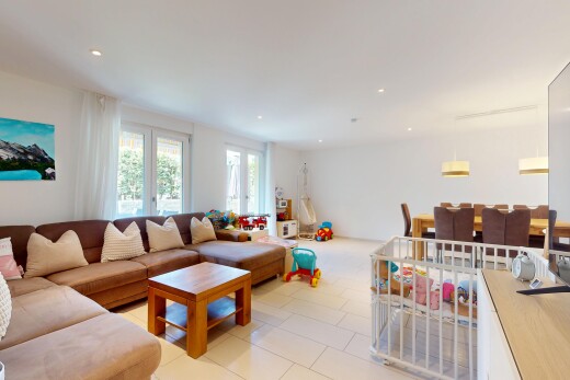 wohn- / esszimmer mit natürliches licht, natural light, inside property, gipskartonwand, und drywall