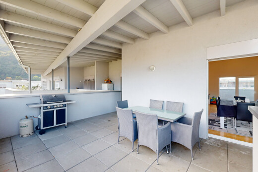 terrasse avec gril, terrasse, et coin repas extérieur