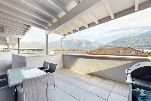 terrasse avec mountain view, vue sur la montagne, gril, terrasse, et from property