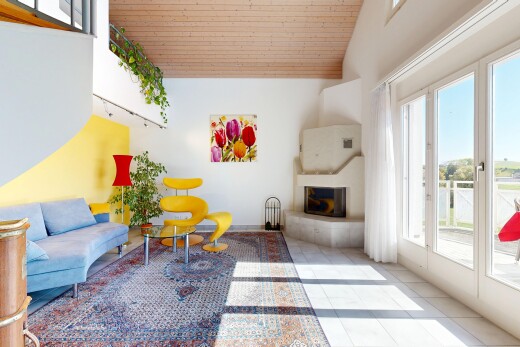 wohnzimmer mit dachschräge, vaulted ceiling, kamin, holzdecke, und wood ceiling