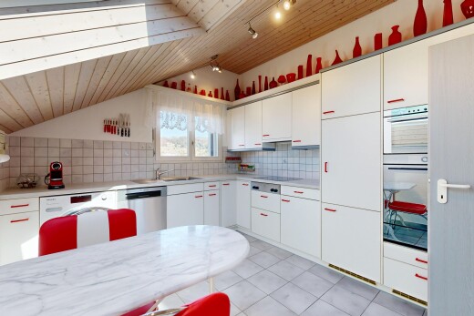 küche mit deckenbeleuchtung, wood ceiling, holzdecke, küchenrückwand beim Herd, und küchenrückwand beim herd
