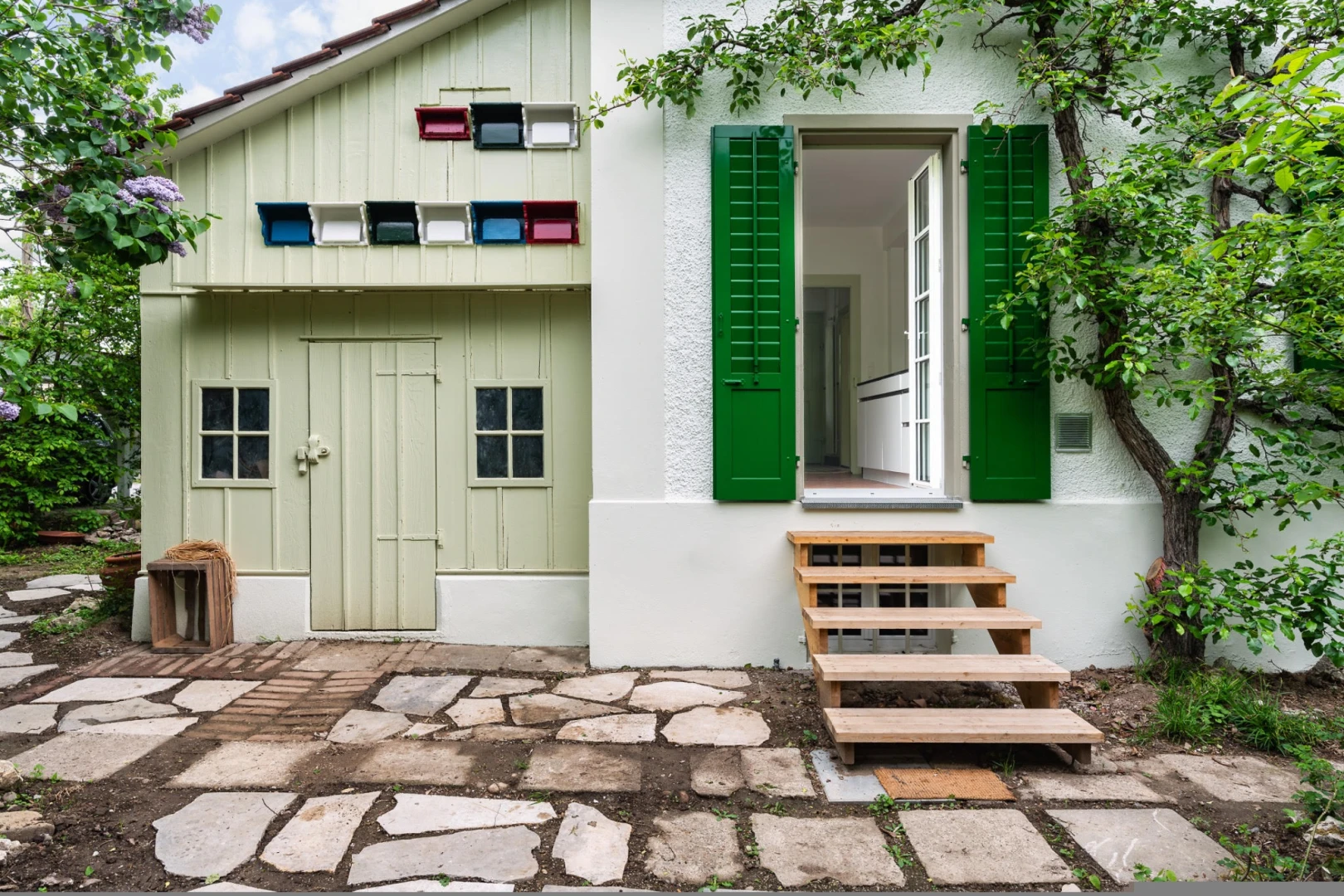 :property_type  for sale in Zürich Dietikon