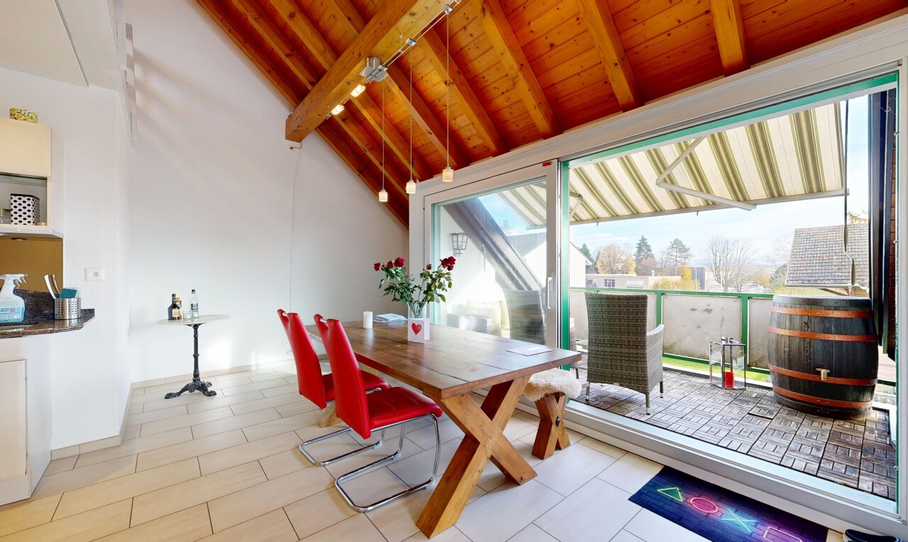 terrasse mit essbereich im freien