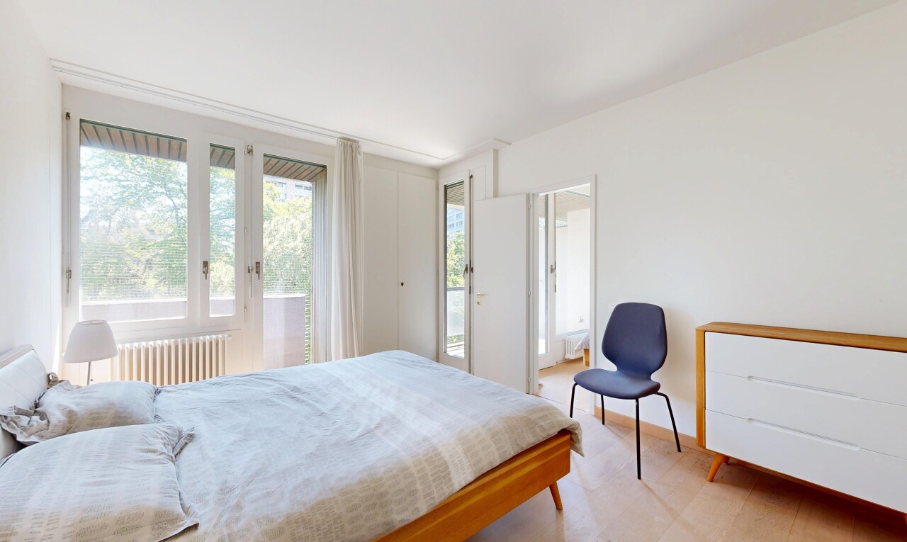 zimmer / schlafzimmer mit natürliches licht, natural light, inside property, gipskartonwand, und drywall