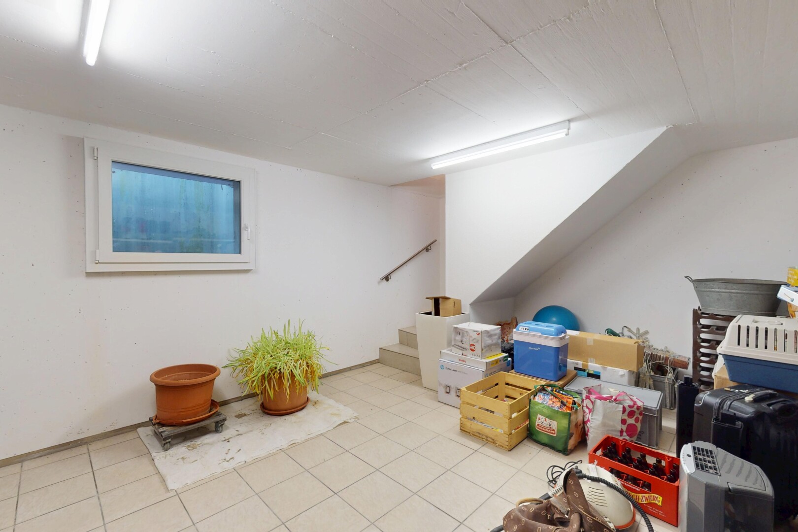 espace intérieur avec sous-sol