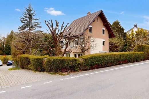 außenansicht mit day time und stuckverkleidung