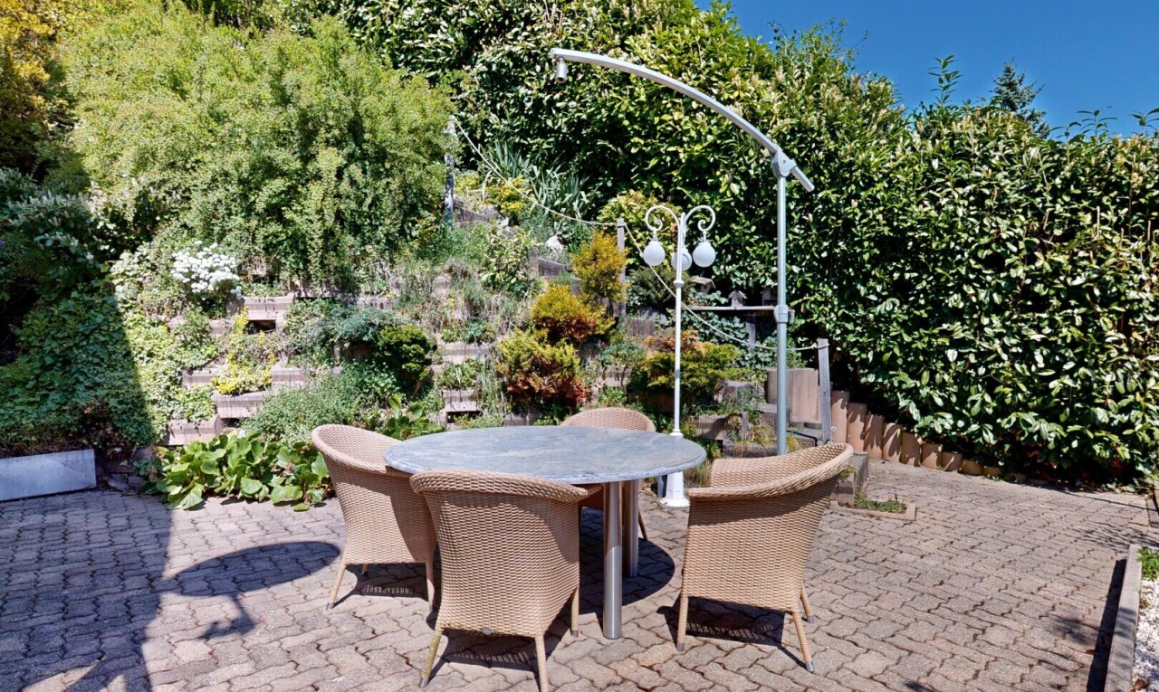 terrasse avec coin repas extérieur, terrasse, day time, et from property