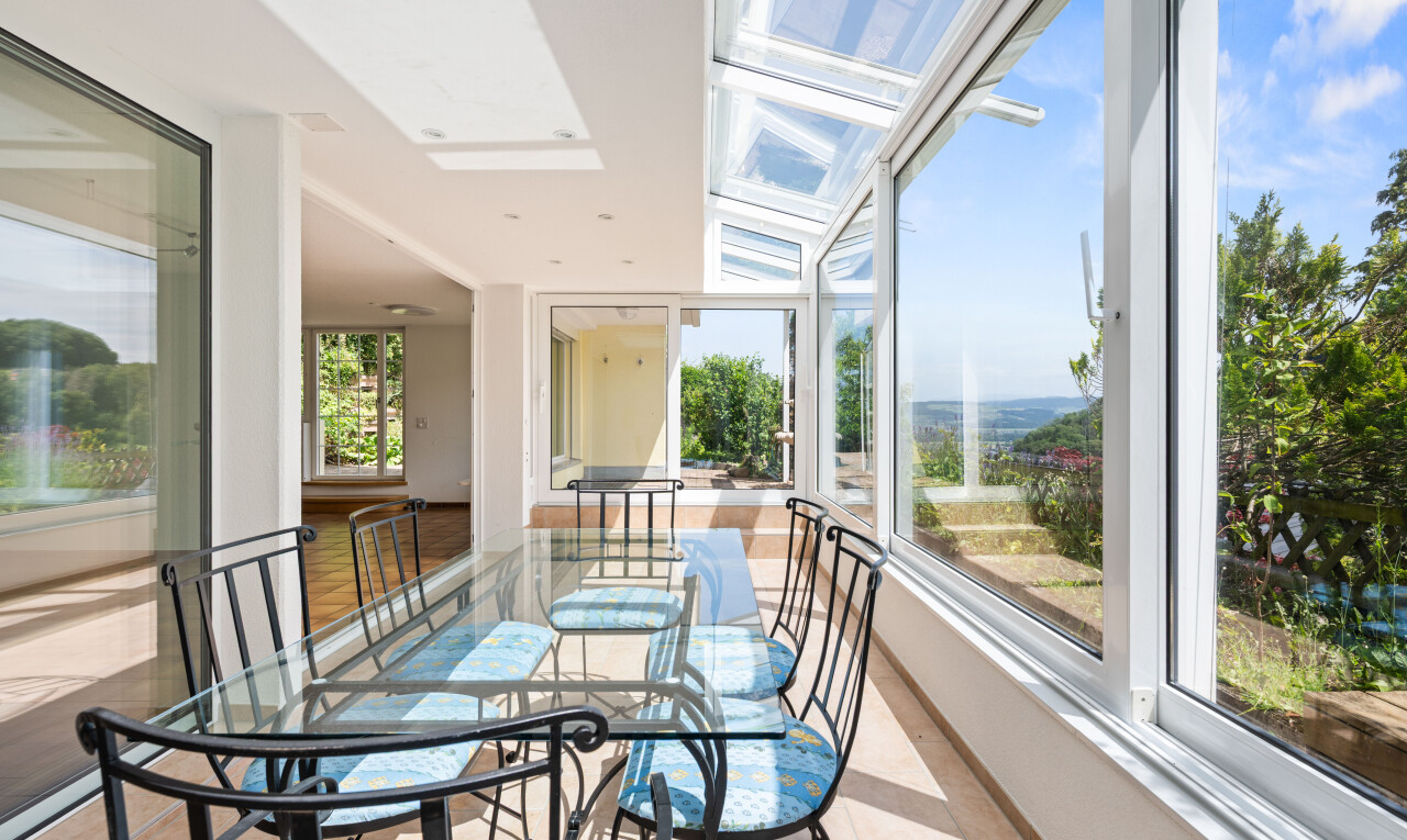 balcony with a sunroom
