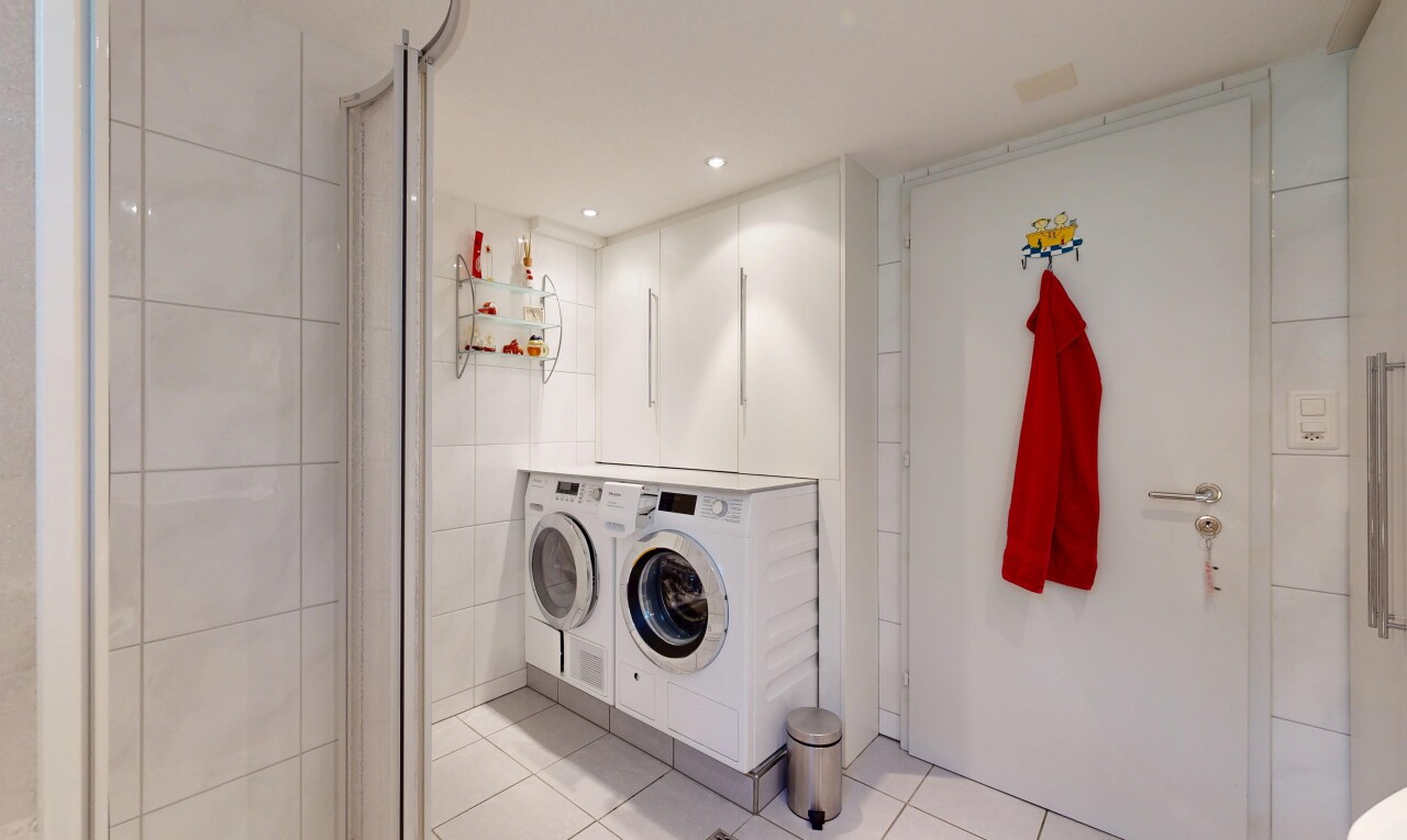 wäschekammer mit rendered, wäscherei, fliesenboden, tile floor, und fliesenwand