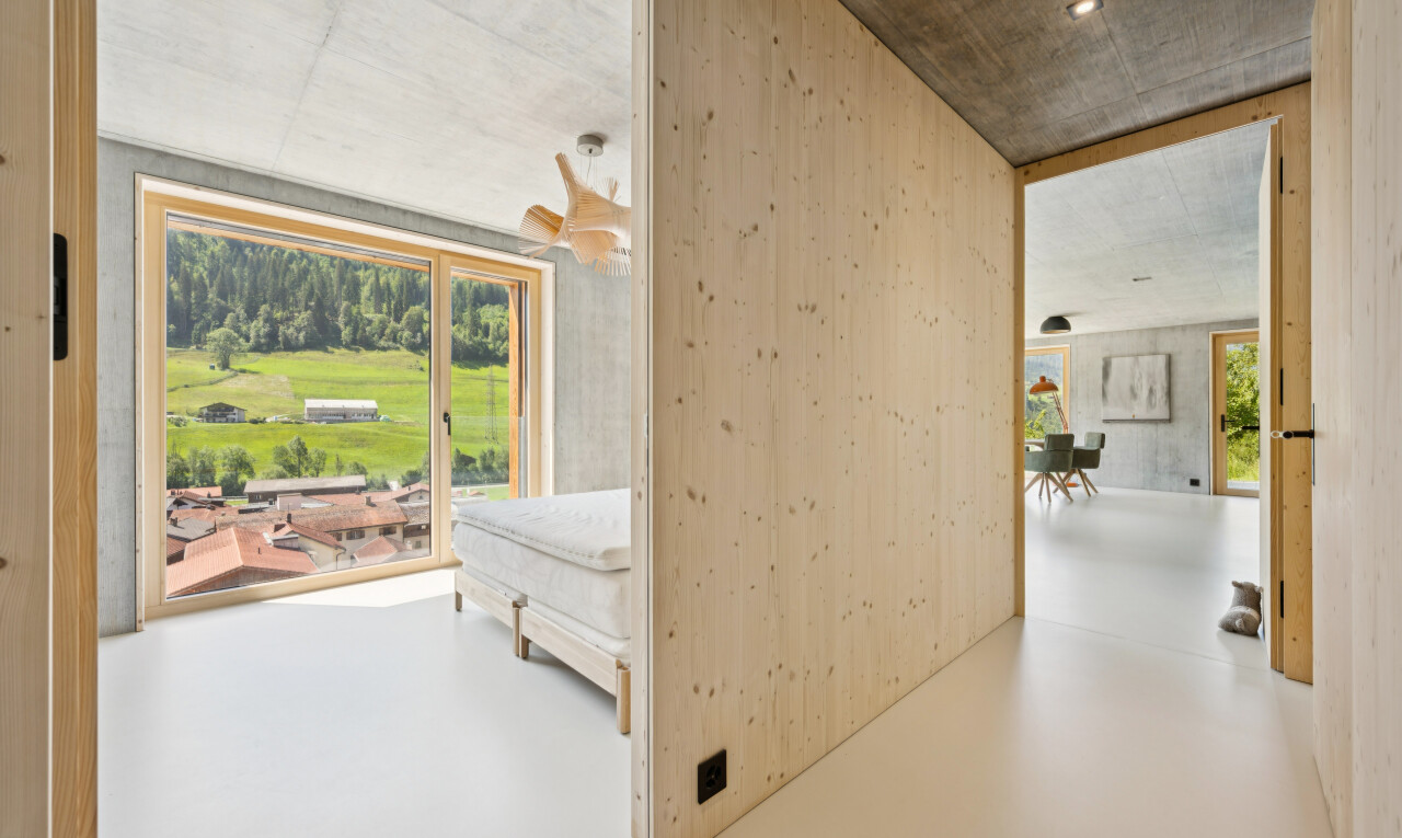 halle / korridor mit betondecke, concrete ceiling, finished concrete floor, betonmauer, und concrete wall