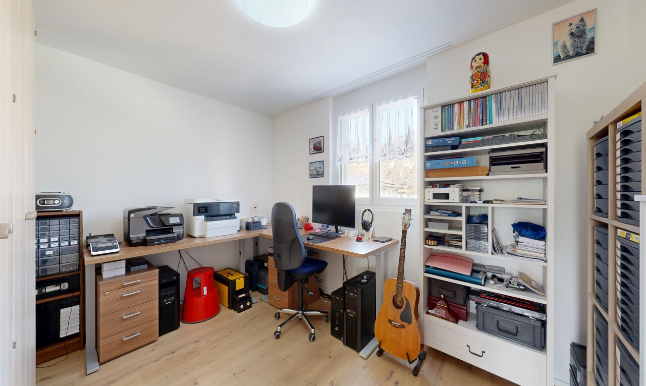 office area featuring light wood finished floors