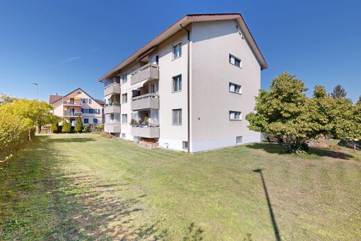 extérieur du bâtiment avec apartment complex view, vue sur le complexe d'appartements, et day time