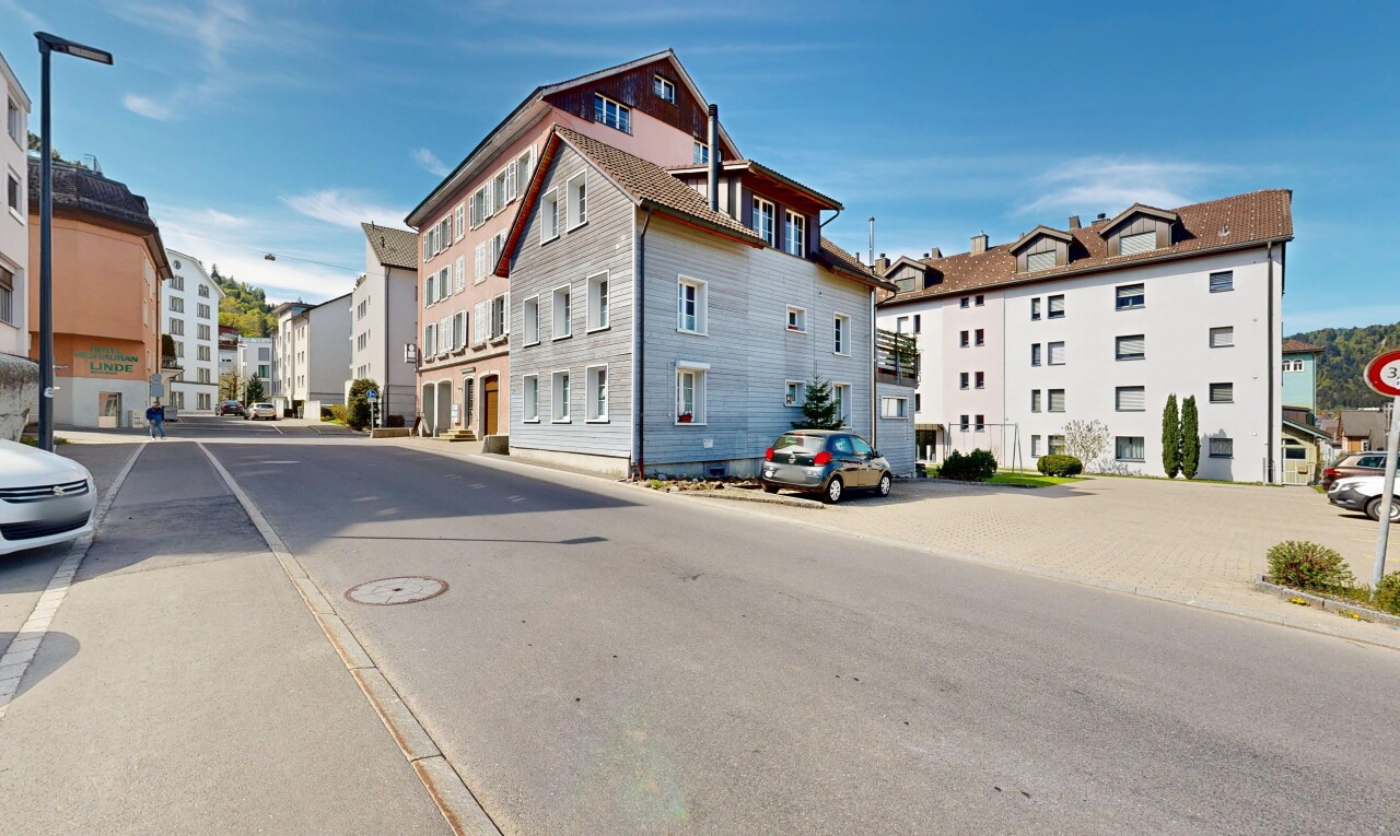 extérieur du bâtiment avec day time, apartment complex view, et vue sur le complexe d'appartements