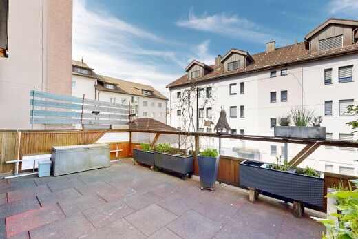 terrasse avec terrasse, day time, et from property