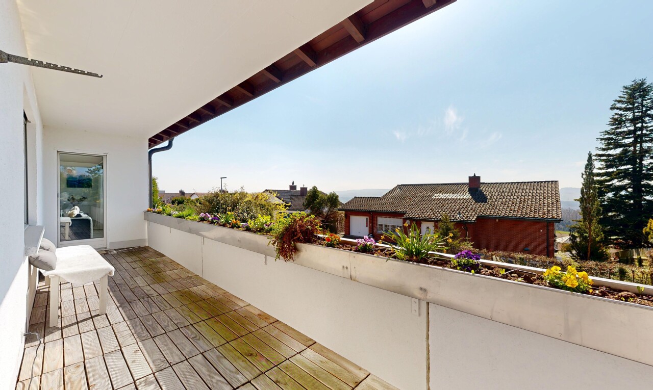 terrasse avec from property et day time