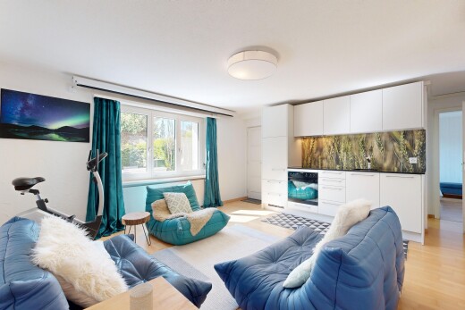 wohnzimmer mit inside property, gipskartonwand, drywall, natürliches licht, und natural light