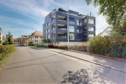 außenansicht mit day time, zaun, blick auf wohnanlage, und apartment complex view