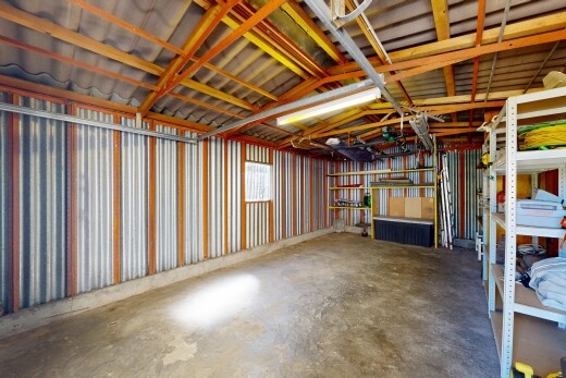 parking avec inside property et écurie