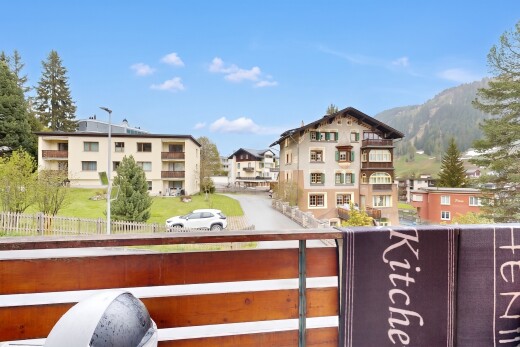 balkon mit from property, day time, und balkon