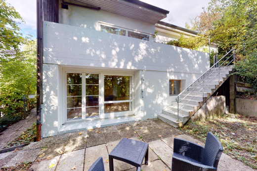 außenansicht mit terrasse