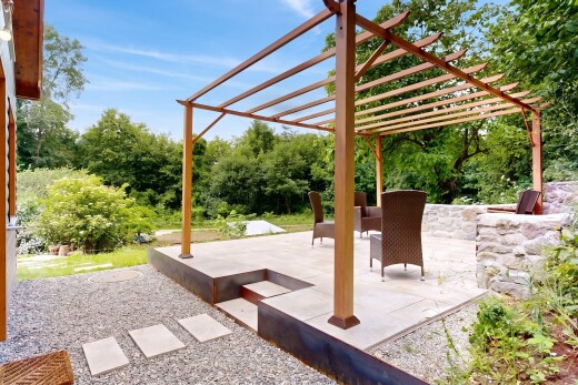 terrasse avec terrasse, pergola, et day time