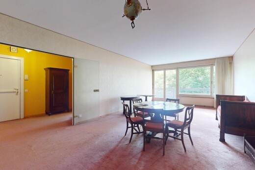 salle à manger avec inside property, lumière naturelle, natural light, moquette, et carpet