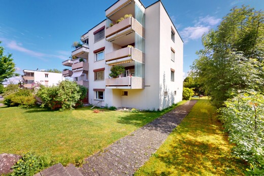 außenansicht mit property visible und day time