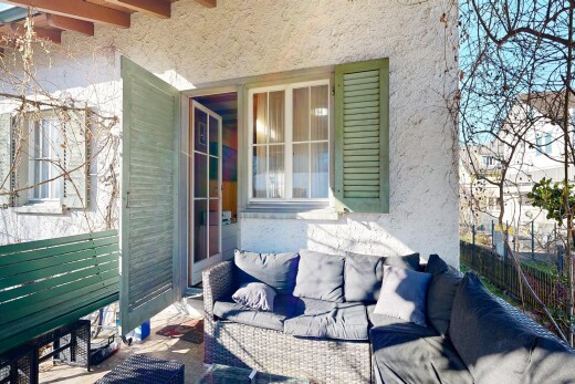 terrasse mit wohnraum im freien, from property, day time, und zaun