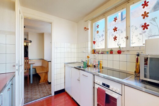 küche mit ofen, dark floor, edelstahl-arbeitsplatten, stainless steel countertops, und mikrowelle