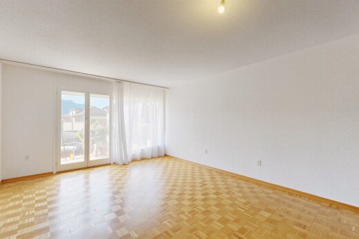 leerer raum mit parquet floor, holzfußboden, wood finish floor, natürliches licht, und natural light