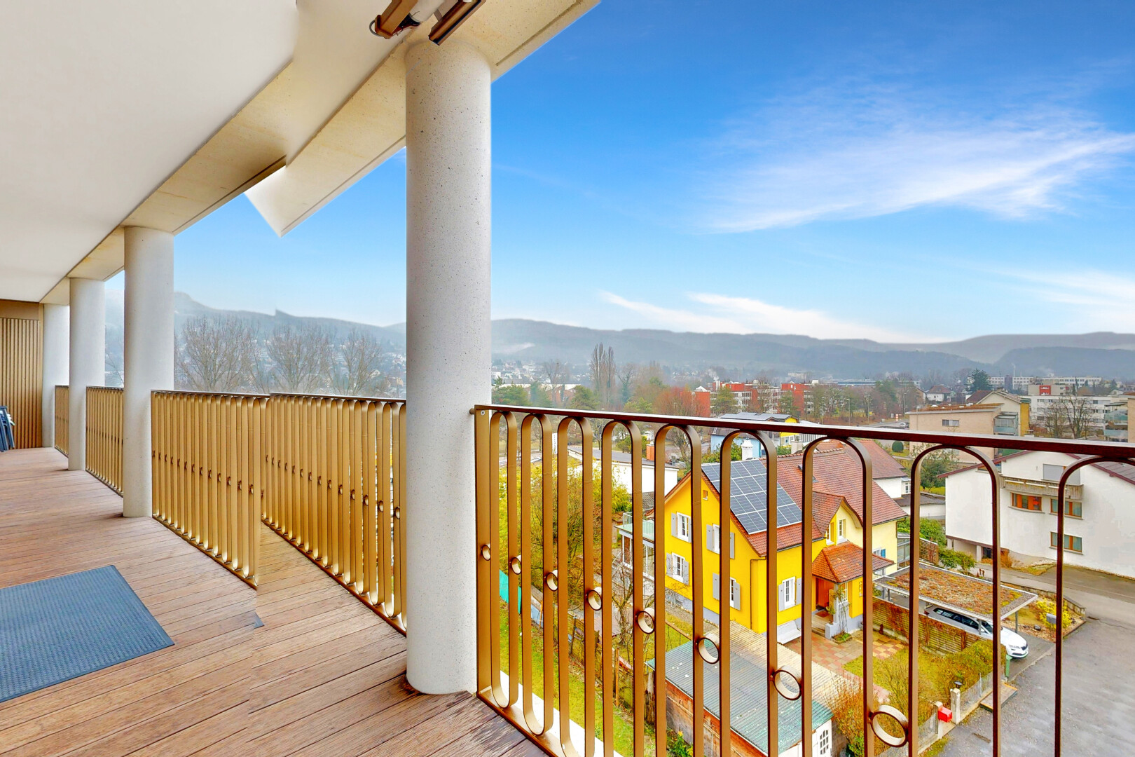 balcony featuring a mountain view