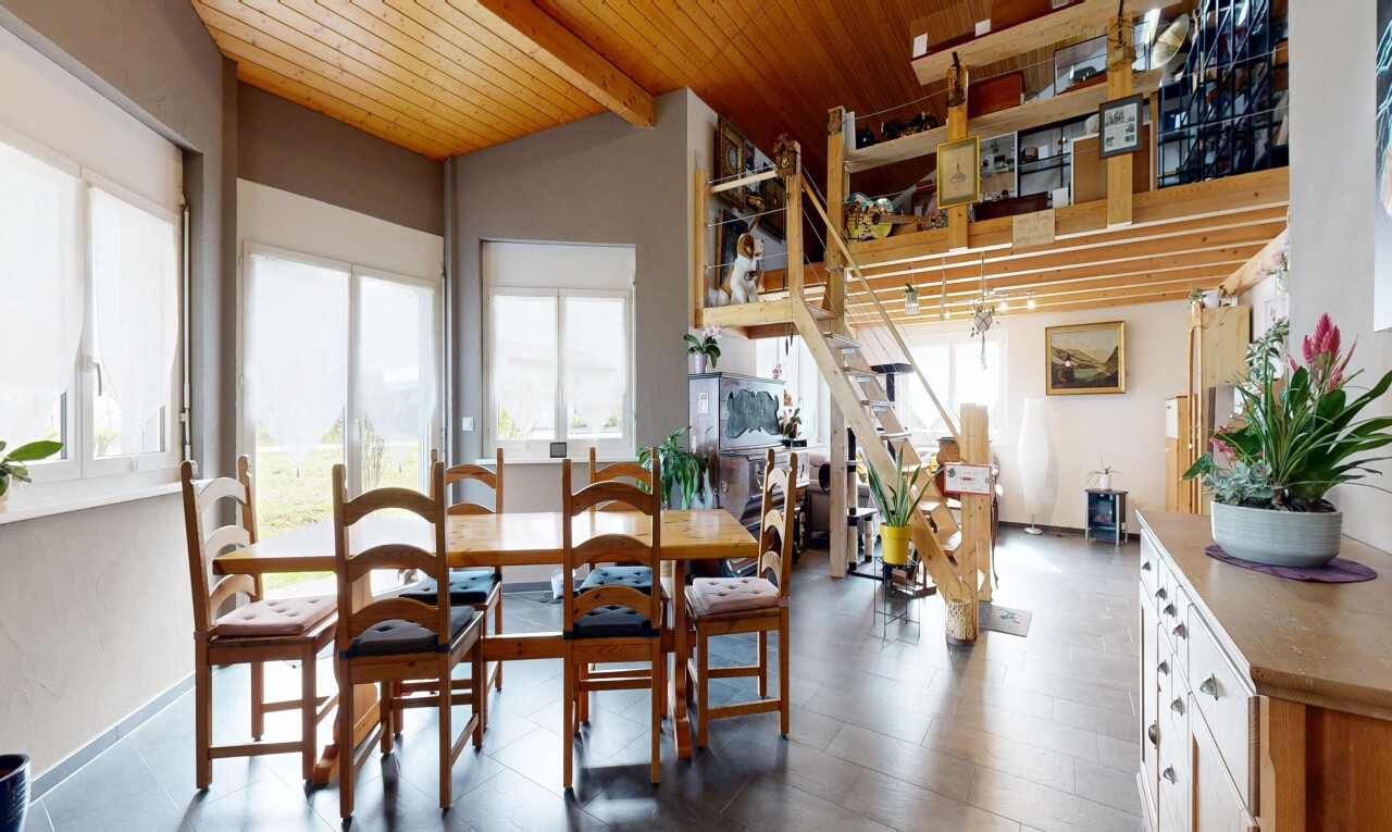 esszimmer mit inside property, wood ceiling, holzdecke, drywall, und gipskartonwand