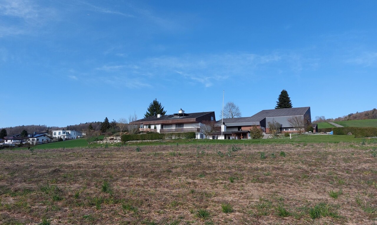 façade avec terrain vierge, day time, rural view, et vue rurale