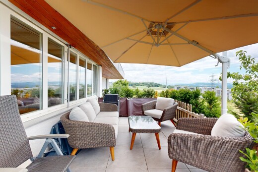 terrace featuring an outdoor hangout area