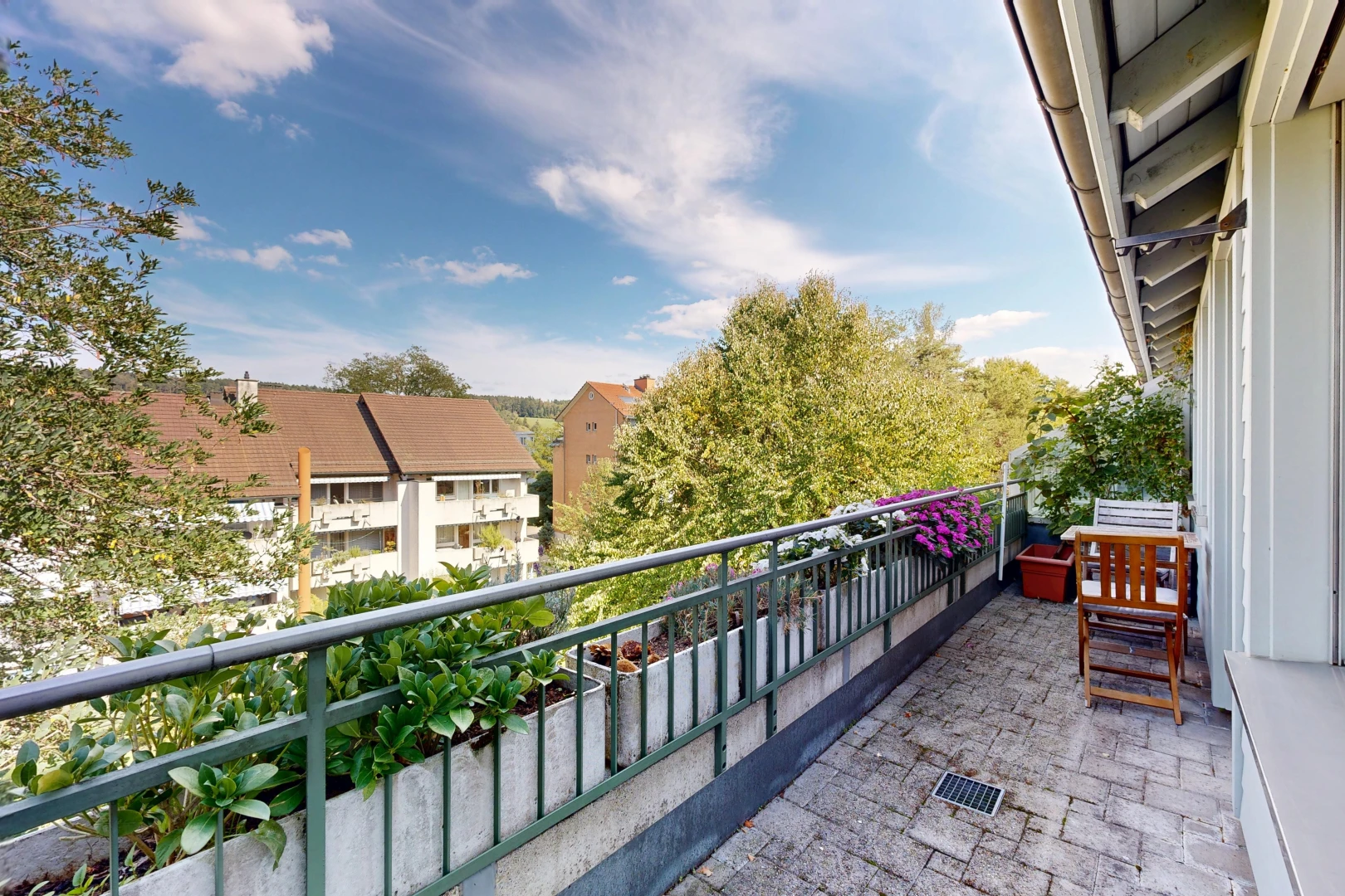balcon avec balcon, view focus, from property, et day time